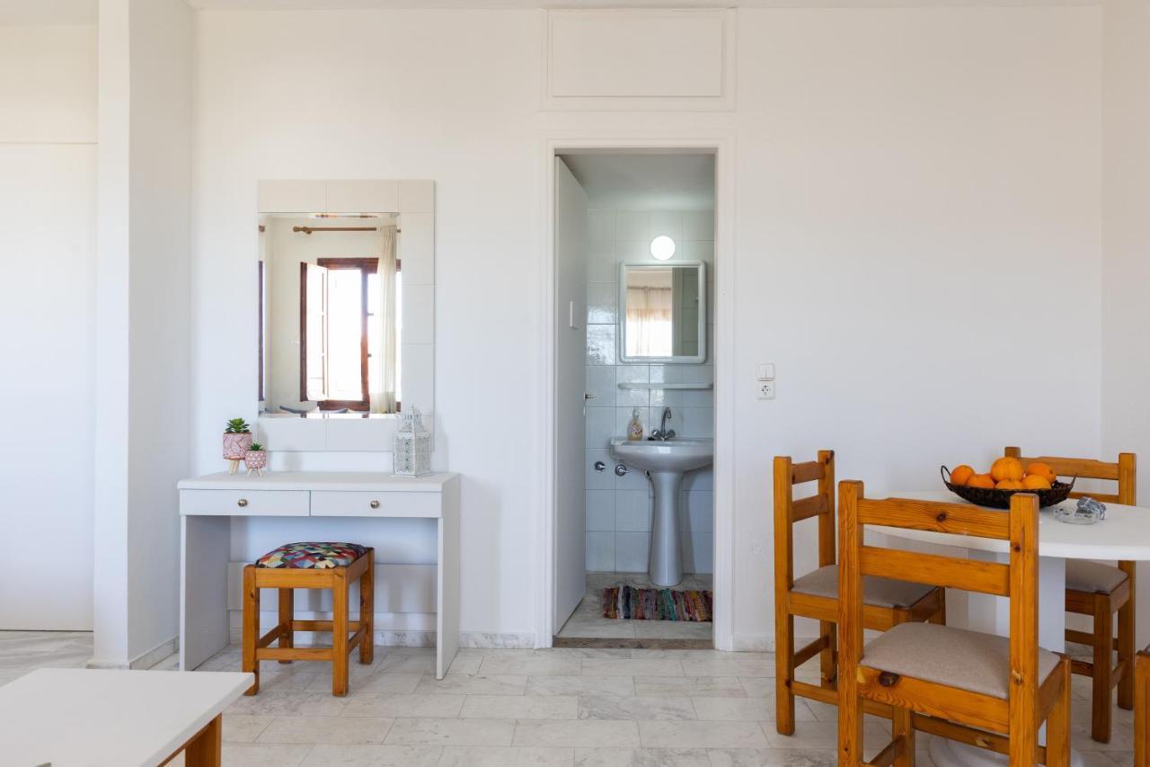 Chrysa House Apartments Agia Pelagia Eksteriør bilde